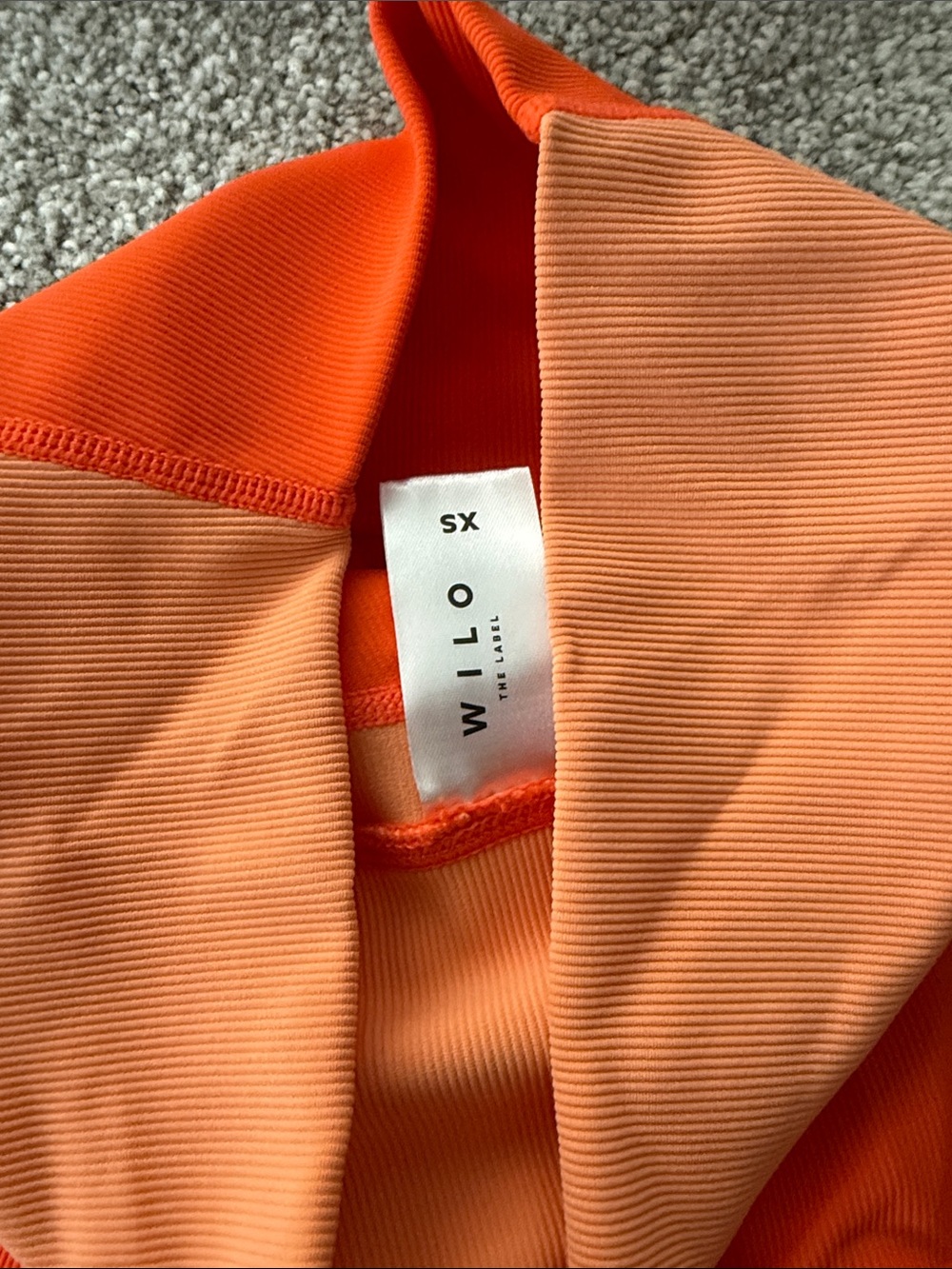 WILO Workout Set - Orange & White - Size XS - Picture 7 of 8